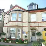 Acorn Guest House