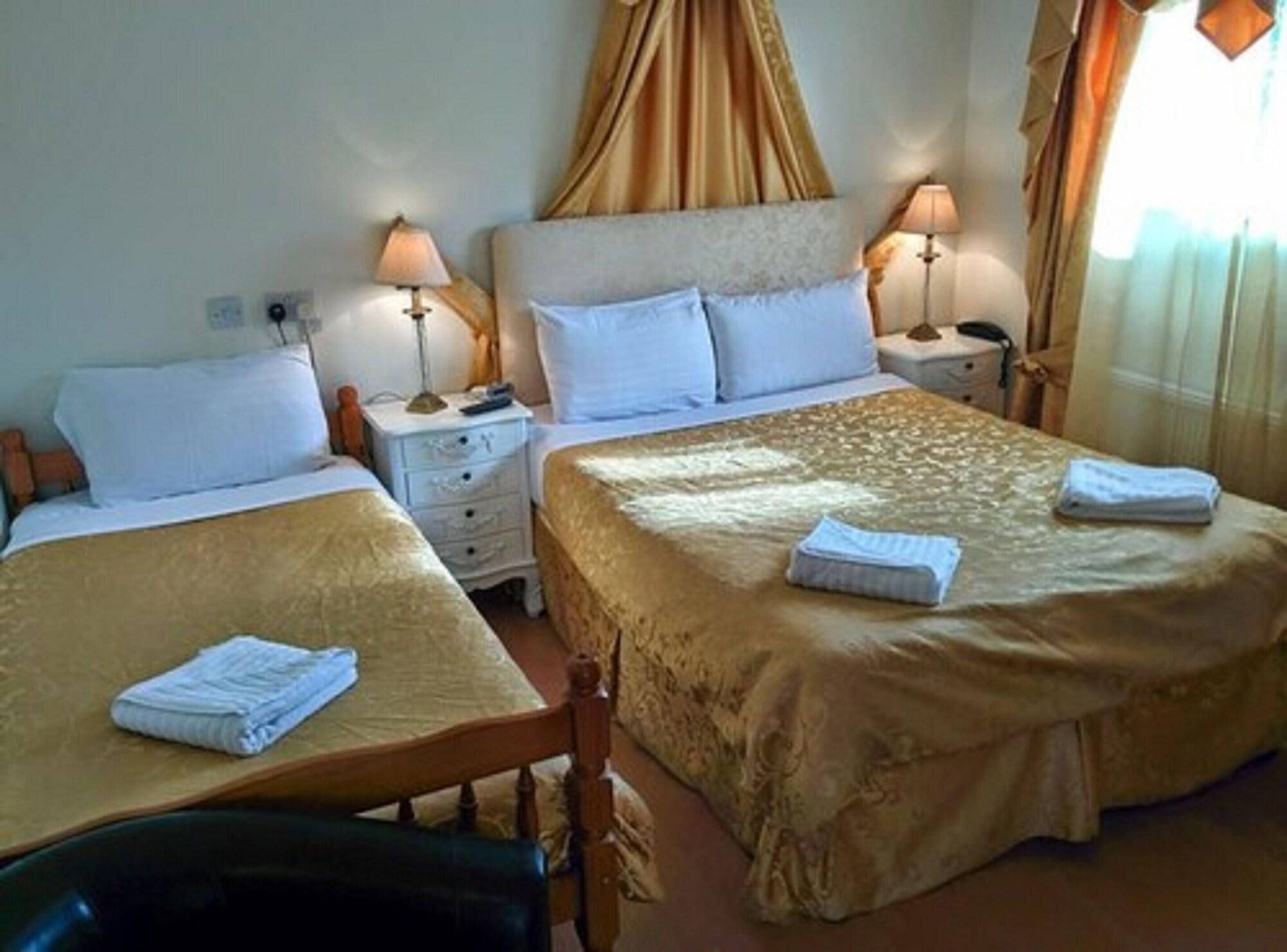 Acorn Wisma tamu 4*